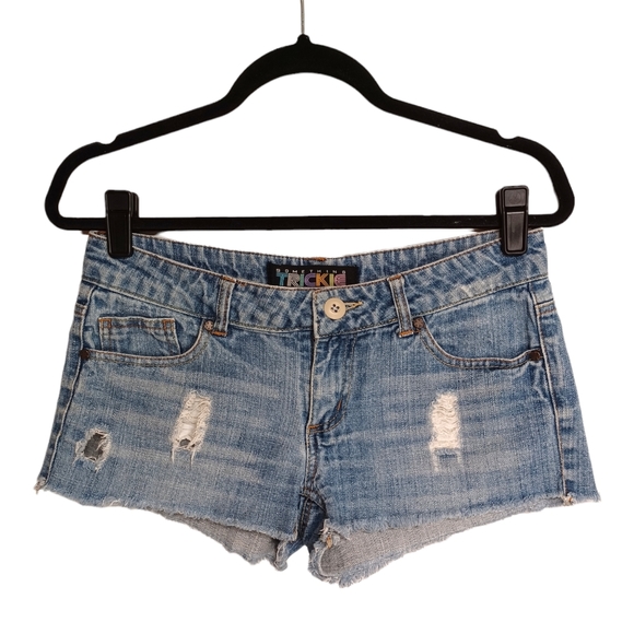 SOMETHING TRICKIE FREE THE REVOLUTION Light Wash Distressed Mini Raw Hem Shorts - Picture 1 of 5